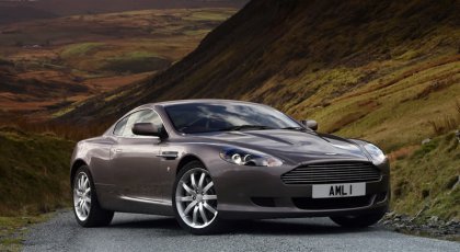 Aston Martin DB9     25 