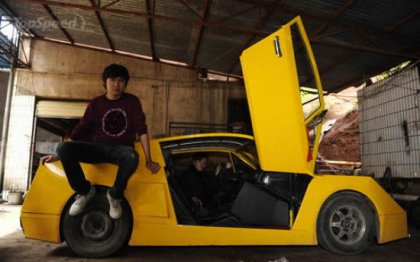 Китаец построил себе Lamborghini...ну или что-то вроде