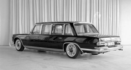 Mercedes 600 Pullman Limousine – пять метров роскоши