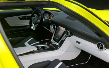 Электрический суперкар – Mercedes-Benz SLS AMG E-Cell