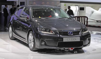     Lexus: CT 200h