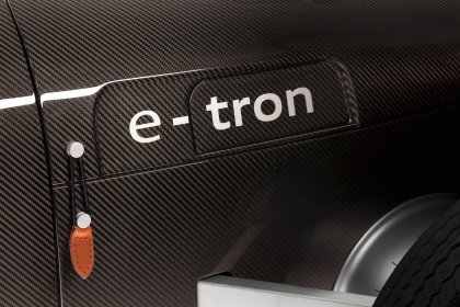 Масштабная игрушка от Audi – Auto Union Type C e-tron!