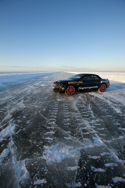 Bentley Super Sports принадлежит новый рекорд скорости на льду!
