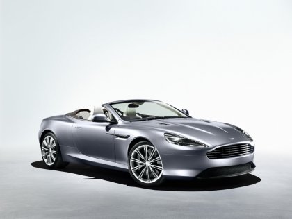      Aston Martin Virage