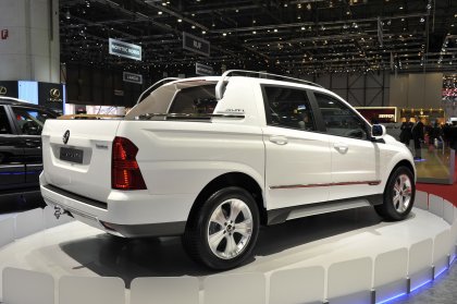 SsangYong SUT 1       