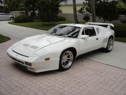      De Tomaso Pantera