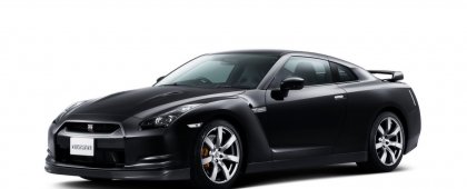 Объявлен прием заказов и названы российские цены на Nissan GT-R