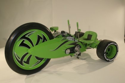 Green Machine – большой трехколесный велик с мотором:)