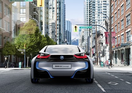   BMW i8:  