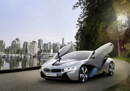   BMW i8:  