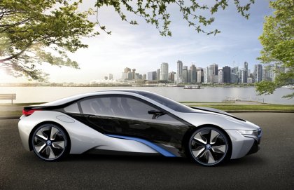   BMW i8:  