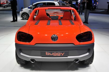 Франкфурт 2011: VW Buggy Up! - вперед на пляж!
