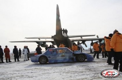 Аргентинцы привезли первый гоночный автомобиль в Антарктиду