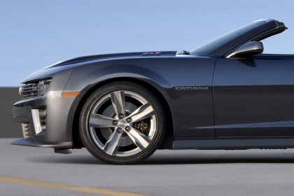 Chevrolet    Camaro ZL1