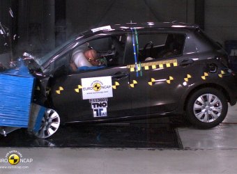Краш-тест Toyota Yaris 2011