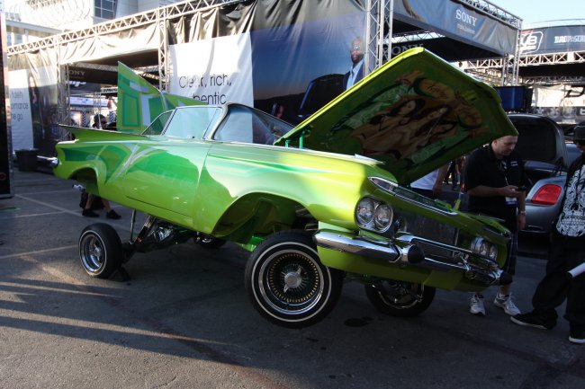      SEMA 2011 -  2
