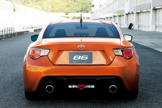    Toyota GT 86