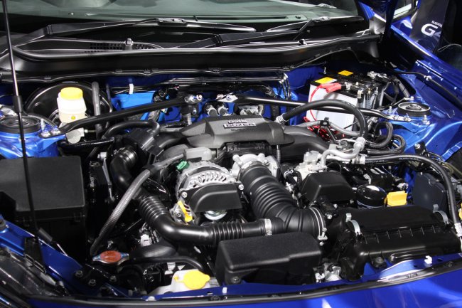 Фотографии серийной версии Subaru BRZ