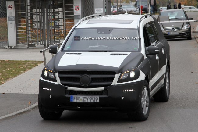    Mercedes-Benz GL-Class