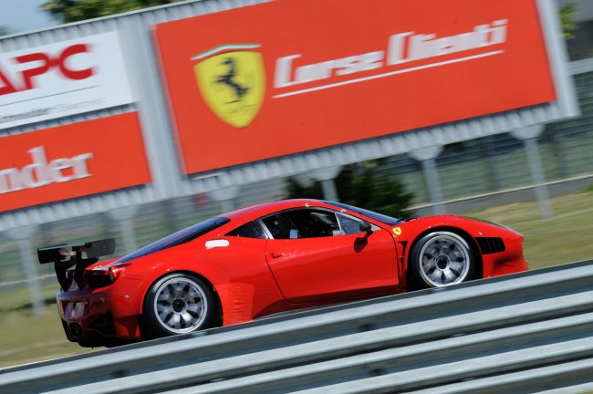 Ferrari представила болид для участия в гонках серии Grand Am