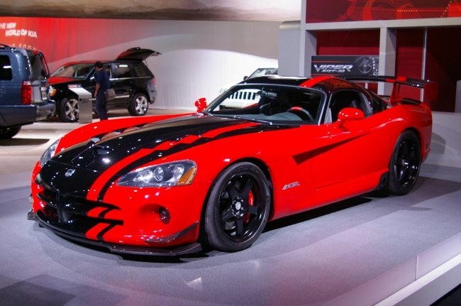  Dodge Viper     SRT Viper