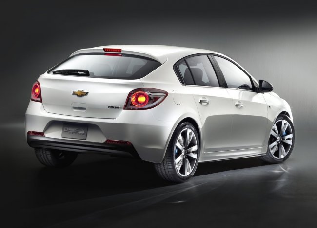    Chevrolet    Cruze