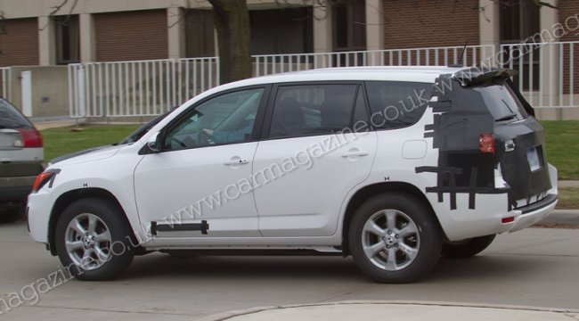 Опубликованы шпионские фото электромобиля Toyota Rav4 EV