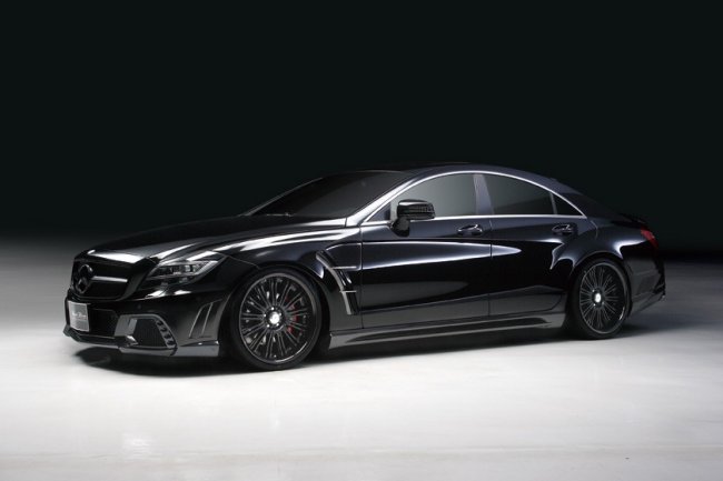 Mercedes-Benz CLS 63 AMG Black Bison     Wald