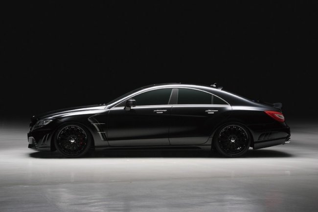 Mercedes-Benz CLS 63 AMG Black Bison     Wald