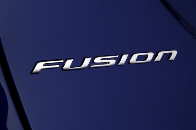 Фотографии гибридных версий Ford Fusion / Mondeo 2013