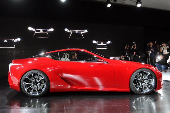     Lexus LF-LC