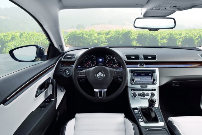 Официальные фотографии обновленного Volkswagen CC