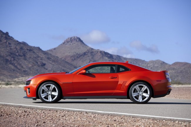   Chevrolet Camaro ZL1