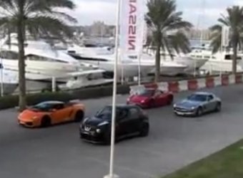Nissan Juke-R против Lamborghini Gallardo LP560-4, Ferrari F458 Italia и Me ...