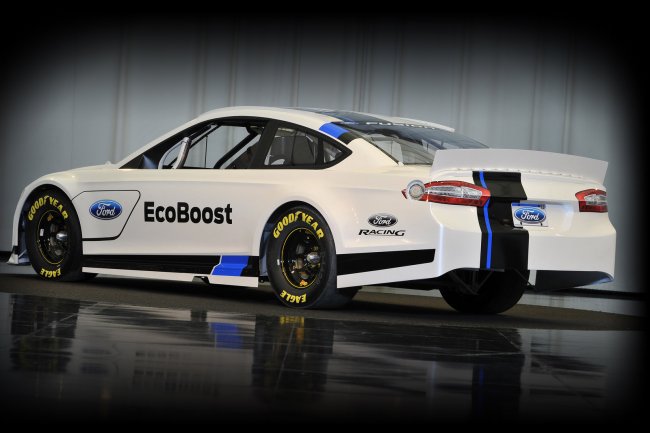 Ford представил Fusion для гонок NASCAR