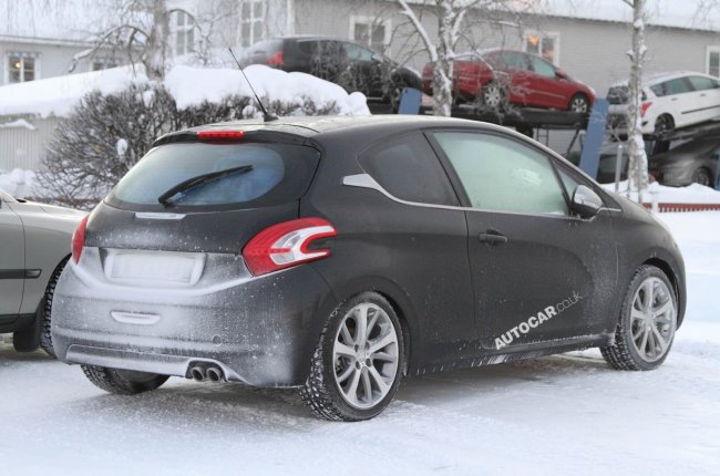   Peugeot 208 GTI