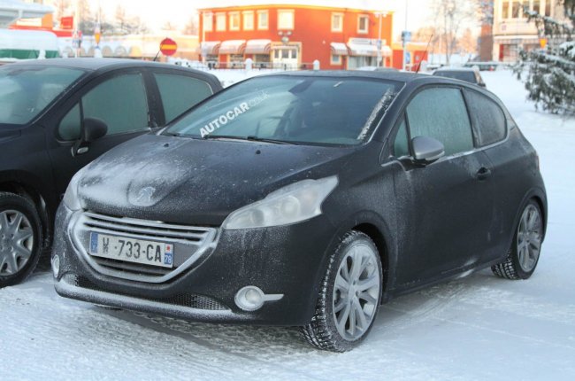   Peugeot 208 GTI