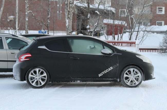   Peugeot 208 GTI