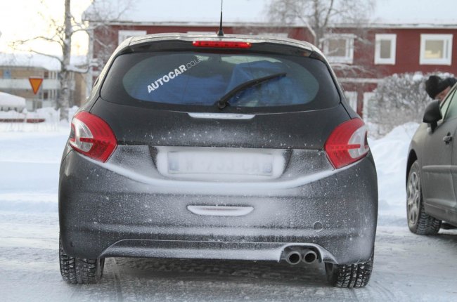   Peugeot 208 GTI