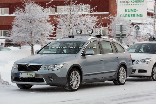 Skoda     Superb Scout