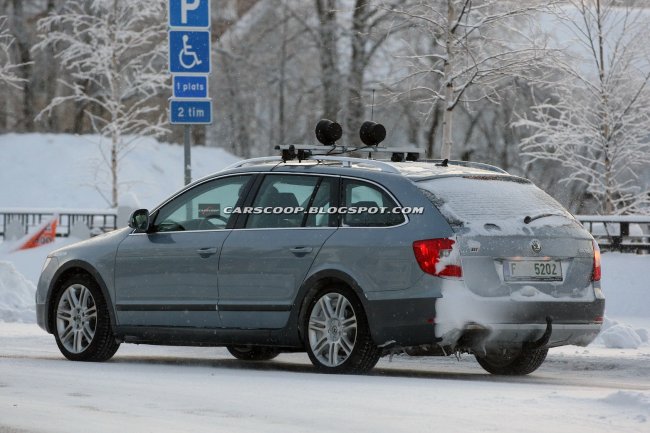 Skoda     Superb Scout