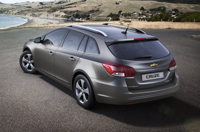 Chevrolet       Cruze