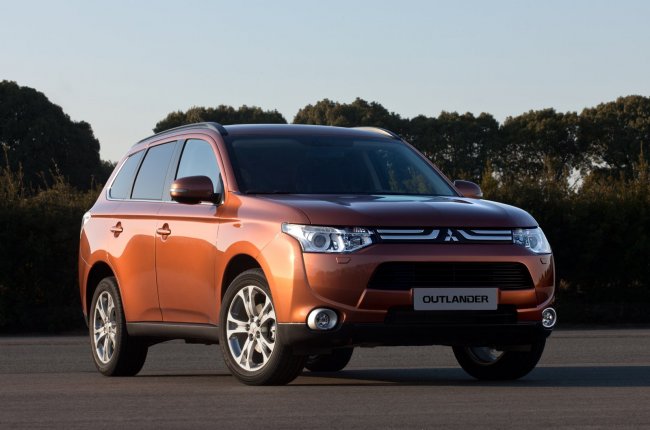  Mitsubishi  Outlander  