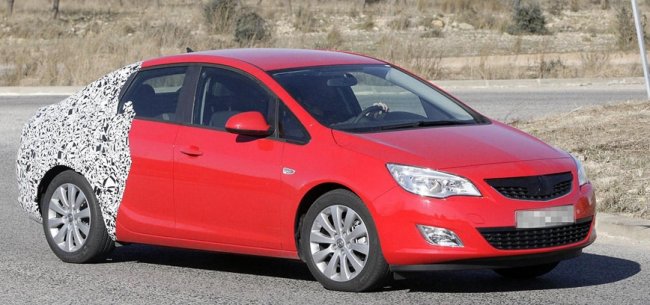 Opel    Astra 