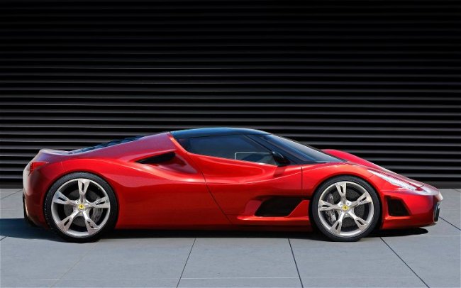 Преемник Ferrari Enzo станет сверхмощным гибридом