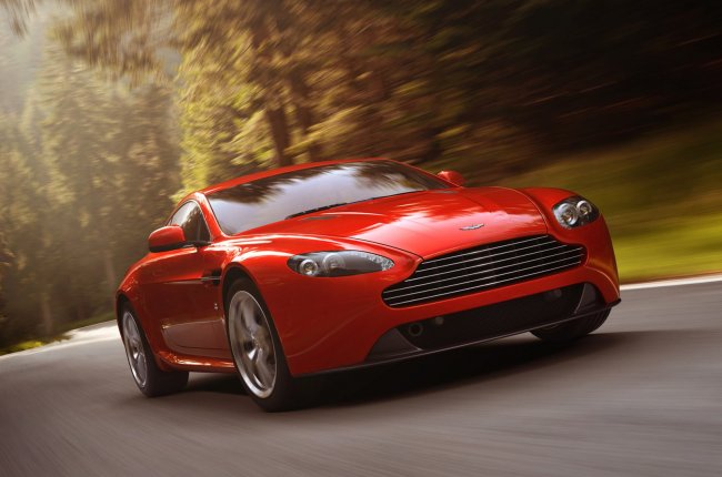 Aston Martin      Vantage