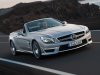 Mercedes-Benz показал новый SL63 AMG за две недели до премьеры