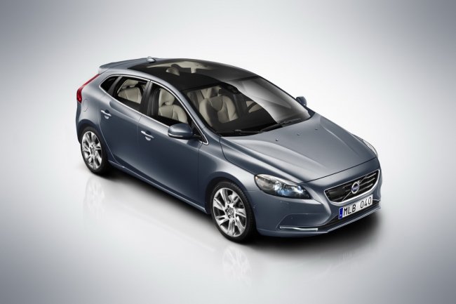    Volvo V40