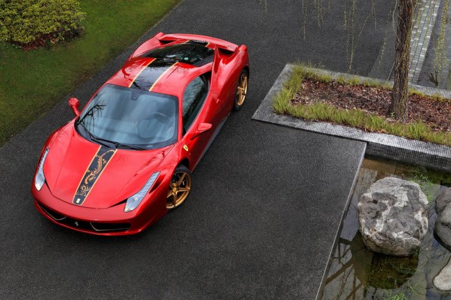Ferrari     458 Italia  