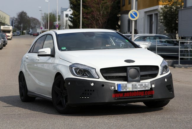 Mercedes тестирует AMG-версию нового А-класса